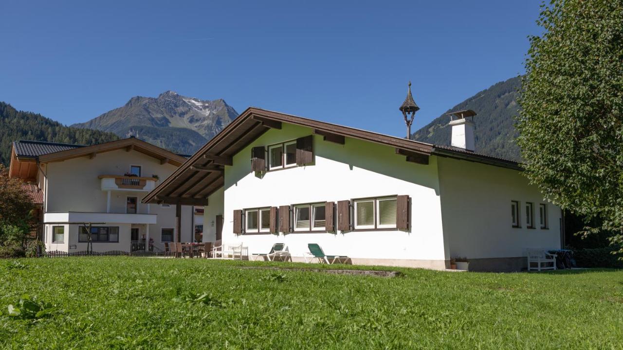 Ahorn Chalet Mayrhofen Exterior photo